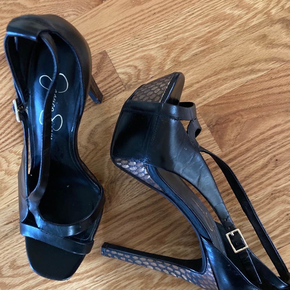 Platform Pumps - image 2